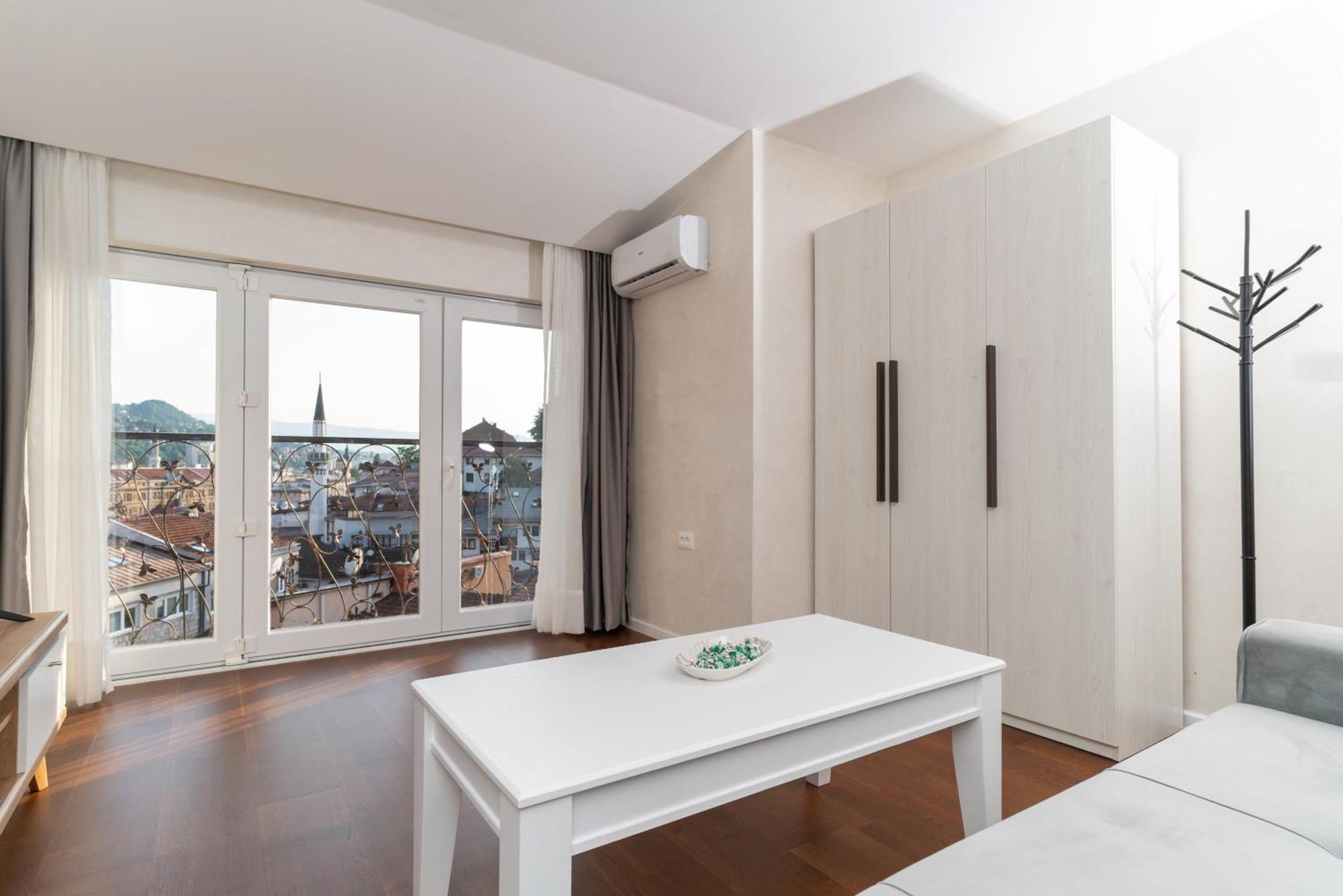 Ornament Hotel And Apartments Sarajevo Ngoại thất bức ảnh